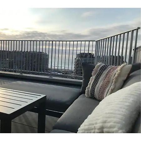 Penthouse Met Zeezicht En 2 Terrassen Lägenhet Middelkerke Exteriör bild